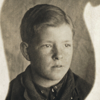 1917-96.jpg